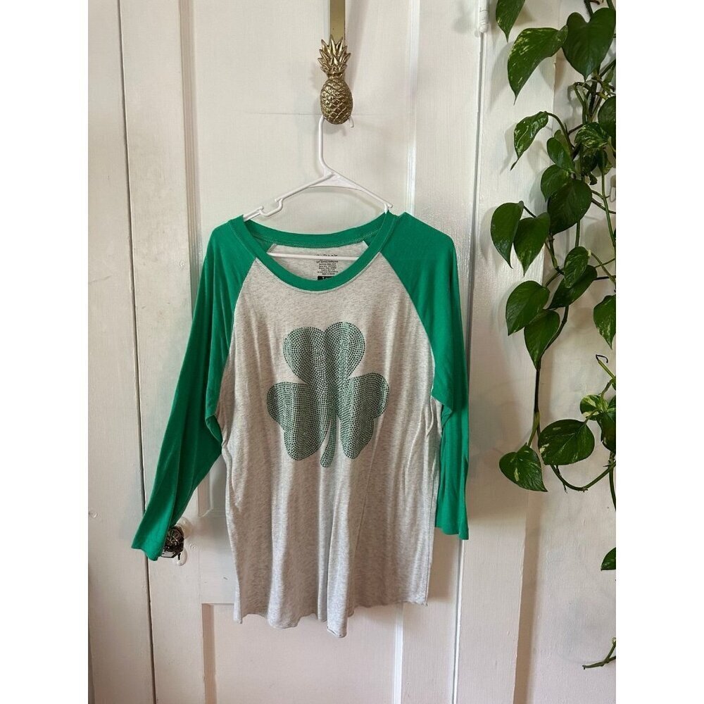 SoRock women’s size large St Patrick’s Day long sleeve shirt